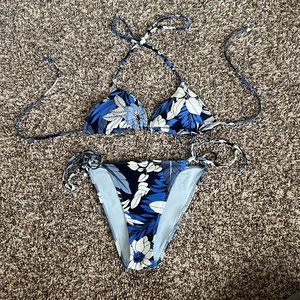 Aerie Triangle Blue Floral Bikini